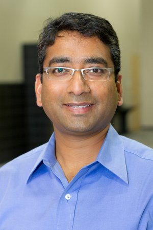 <b>Arvind Naik</b>, MBA, educated as an Electronics Engineer, works as Technology ... - Arvind